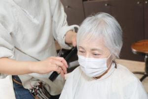 外出付き添いサポート・美容院