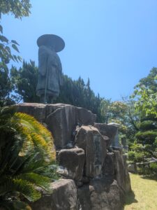 結婚式同席　結婚式付き添い　看護師　介護　介護福祉士　広島市　結婚式場　ホテル　高齢者　車椅子　障害者　保険外自費サービス　食事介助　排泄介助　内服サポート　広島別院