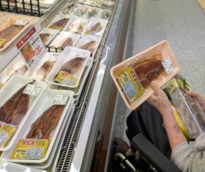 遠距離介護 看護師外出同行 外出付き添い お買い物同行 高齢者施設見守り 外食同行 外食付き添い 歩行器 杖歩行 車椅子 シルバーカー トイレ介助 広島市 介護保険適応外サービス 保険外サービス 介護靴 介護シューズ 通院付き添い 受診同行 診察室付き添い 外出同行 薬局付き添い 外出付き添い 外食同行 歩行器 杖歩行 車椅子 シルバーカー トイレ介助 看護師 介護保険適応外サービス 保険外サービス 診察室同行 がん相談支援センター付き添い 高齢者施設 見守り お話相手