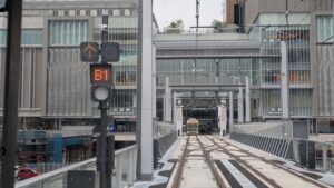 外出付き添い　外食付き添い　広島市　看護師　広島電鉄　駅前大橋ルート　高齢者　車椅子　障害者　保険外自費サービス　食事介助　排泄介助　内服サポート　