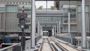 外出付き添い　外食付き添い　広島市　看護師　広島電鉄　駅前大橋ルート　高齢者　車椅子　障害者　保険外自費サービス　食事介助　排泄介助　内服サポート　