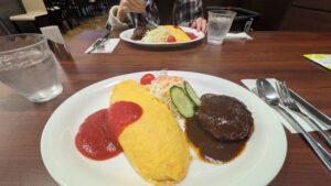 看護師外出同行　ミナモア　外出付き添い　お買い物同行　高齢者施設見守り　外食同行　外食付き添い　歩行器　杖歩行　車椅子　シルバーカー　トイレ介助　広島市　介護保険適応外サービス　　保険外サービス 介護靴　介護シューズ 通院付き添い　受診同行　診察室付き添い　外出同行　薬局付き添い　外出付き添い　外食同行　歩行器　杖歩行　車椅子　シルバーカー　トイレ介助　看護師　　介護保険適応外サービス　保険外サービス　　診察室同行　がん相談支援センター付き添い　高齢者施設　見守り　お話相手