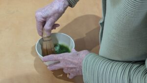 敬老の日　高齢者施設　見守り　看護師